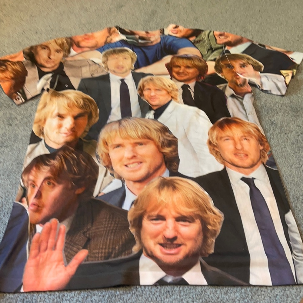 Owen Wilson novelty tee- for those obsessed with Owen Wilson!!!